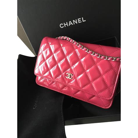 pink chanel wallet on chain